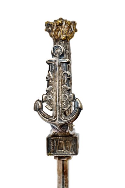 Épée d'académicien ayant appartenu à André DAMIEN, réalisée par Raymond CORBIN Monture...