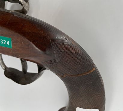 null Officer's flintlock pistol, from the Versailles Manufacture.
Smooth barrel,...
