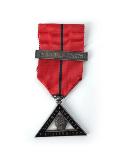 FRANCE Insignia of the Central Committee...
