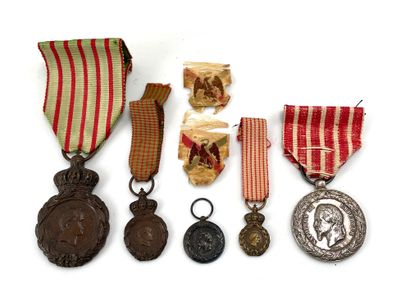  FRANCE SECOND EMPIRE Cinq médailles du Second empire : - Médaille d'Italie par Barre....