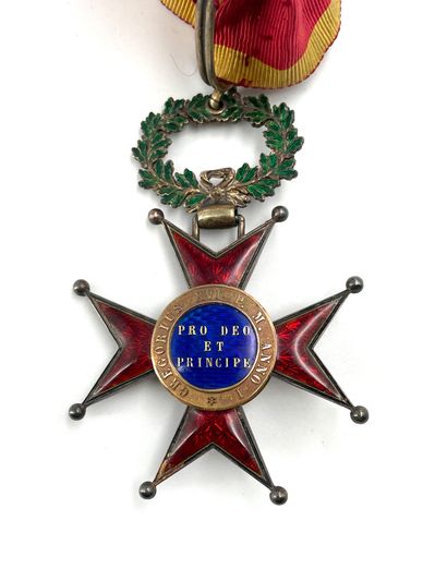  VATICAN ORDRE DE SAINT GREGOIRE LE GRAND Croix de commandeur à titre civil. En vermeil,...