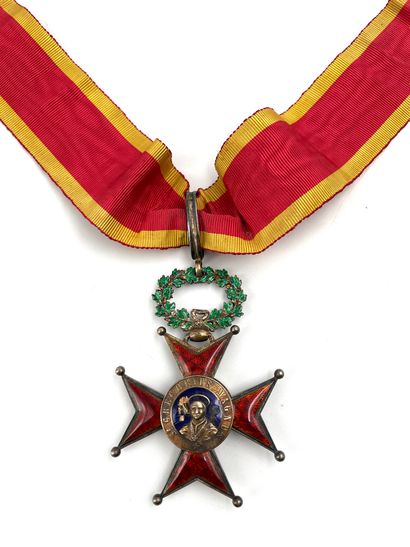 null 属于安德烈-达米安的梵蒂冈圣格雷吉耶尔大勋章（VATICAN ORDER OF SAINT GREGOIRE LE GRAND）民间指挥官十字勋章。银质和珐琅质（中间有缺口和修复）。野猪头的标志。Tie.
75...