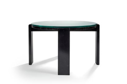 JACQUES ADNET (1900-1984) Coffee table in black lacquered wood with circular mirror...
