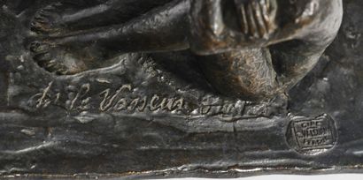 Henri-Louis LE VASSEUR (1853-1934) Sculpture en bronze à patine verte Signée sur...