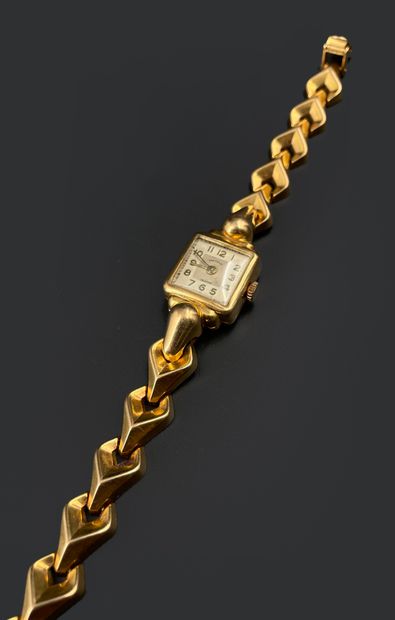 null Montre bracelet de dame en or 750 millièmes, cadran crème avec chiffres arabes...