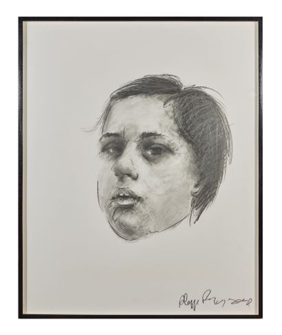 Philippe PASQUA (1965) 儿童的头部
纸上炭笔，右下角有签名和日期200（8）？
105 x 84 cm
