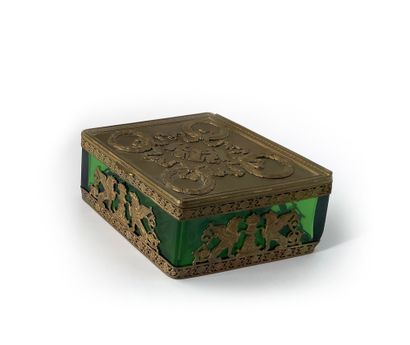 Diamond-shaped box in bronze and green glass...