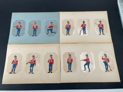 null Compagny Paintings学校 12幅云母上的盎格鲁-印度微型画，代表12名士兵
19世纪
11 x 7,5 cm 约。
(事故到一)