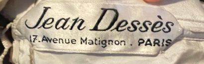 Jean DESSÈS, n°1576 (?) Robe longue bustier en soie blanche imprimée sur chaîne de...