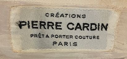Pierre Cardin Création Robe d'hôtesse de l'air portant le logo UTA rebrodé sur la...
