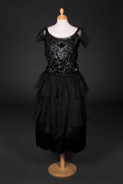 JENNY, n°233 Evening dress in tulle and black silk satin, embroidered with jet beads...
