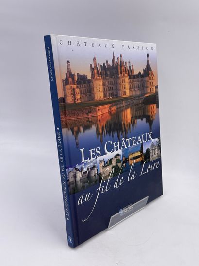 null 3 Volumes : 

- "LES CHÂTEAUX DE LA LOIRE", Géo Hors-Série Collection, Juin...