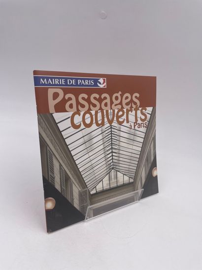 null 4 Volumes : 

- "LES PONTS DE PARIS", Mairie de Paris

- "PASSAGES COUVERTS...