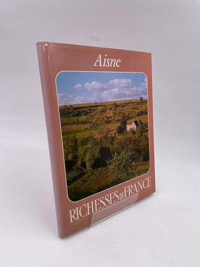 null 3 Volumes : 

- "L'AISNE CHACUN L'AIME À SA FAÇON…", Richesses de France, Trimestrielle...