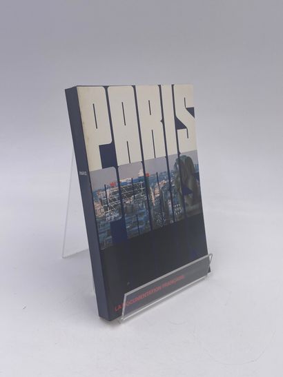 null 3 Volumes : 

- "CONNAISSANCE DU VIEUX-PARIS, RIVE DROITE", Jacques Hillairet,...