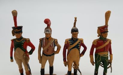 null VERTUNNI. Ist Empire. 1 cuirassier, 1 dragon, 1 officer with shako and 1 bugler....