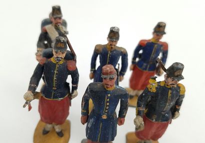 null FIGURINES OF ARTISTS. BITTARD. Napoleon III. France. Infantry. This lot includes...