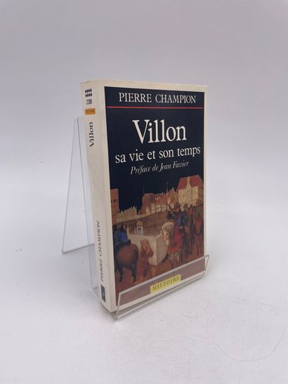 null 3 Volumes : 

- "MÉSAVENTURES POSTHUMES DE MAÎTRE FRANÇOYS VILLON", Italo Siciliano,...