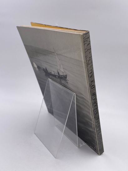 null 1 Volume : "VENISE À FLEUR D'EAU", Fulvio Roiter, Ed. Éditions Clairefontaine...