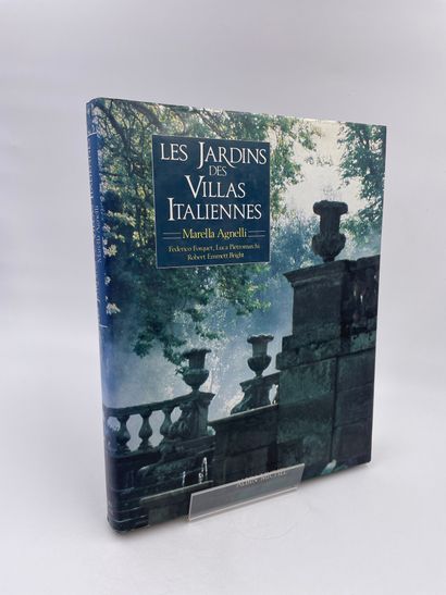 null 1 Volume : "LES JARDINS DES VILLAS ITALIENNES", Marella Agnelli, Luca Pietromarchi,...