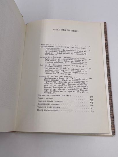 null 1 Volume : "CATHÉDRALES ET ABBATIALES ROMANES DE France", (...Collégiales et...