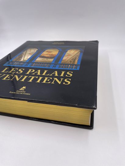 null 1 Volume : "LES PALAIS VÉNITIENS", Alvise Zorzi, Paolo Marton, Traduction de...