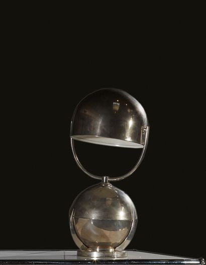 Félix AUBLET (1903-1978) Edition Ecart International 
Lamp in pivoting spheres in...