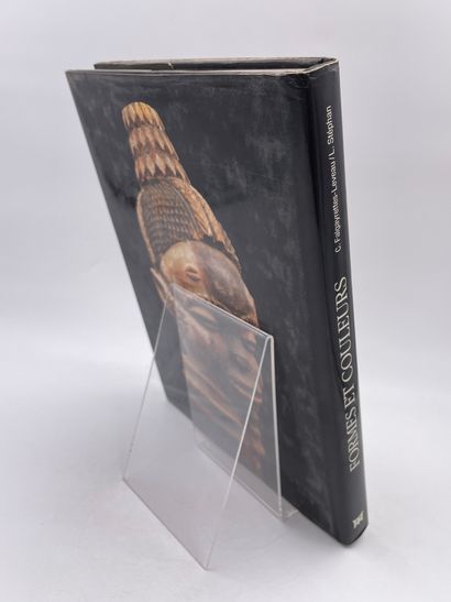 null 1 Volume : "FORMES ET COULEURS", (Sculptures de l'Afrique Noire), Christiane...