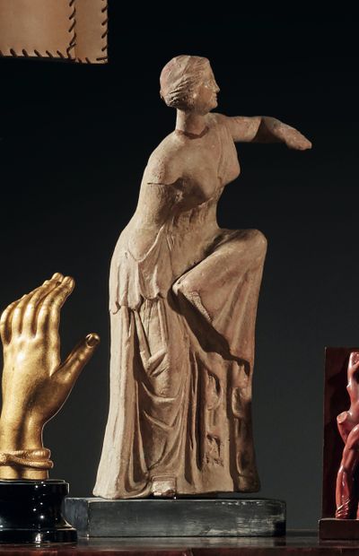 Terracotta sculpture
Aphrodite handing over...