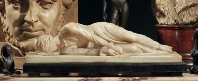 Stefano MADERNO (1576-1636) d'après Saint Cecilia
Sculpture in alabaster on a black...