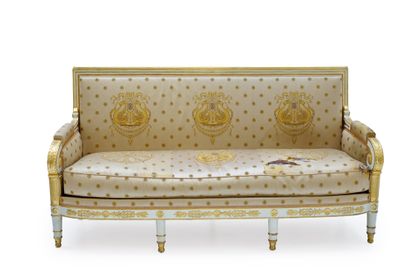 JACOB-DESMALTER, attribué à Important living room furniture in white and gilded relacquered...