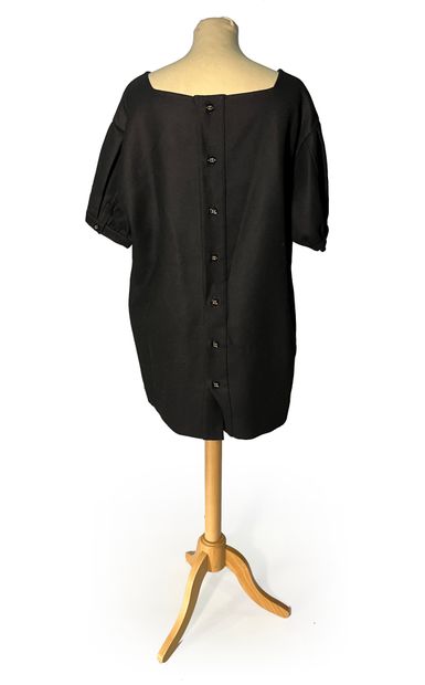 null Yves Saint-Laurent Left Bank. Black wool dress