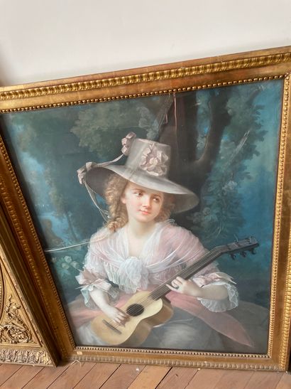  Ecole française XIXe 
Femme à la guitare 
Pastel 
95 x 75 cm env. (à vue)