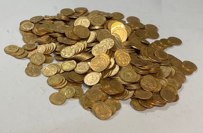  100 pièces de 20 francs en or 