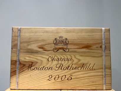 null 6 bottles CHATEAU MOUTON ROTSCHILD 2005 GCC1 Pauillac. Original wooden case