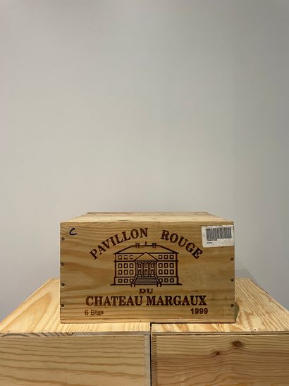Six bouteilles PAVILLON ROUGE du Château...