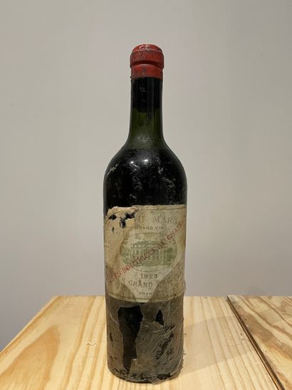 1 bouteille CHATEAU MARGAUX 1923. 

(Niveau...