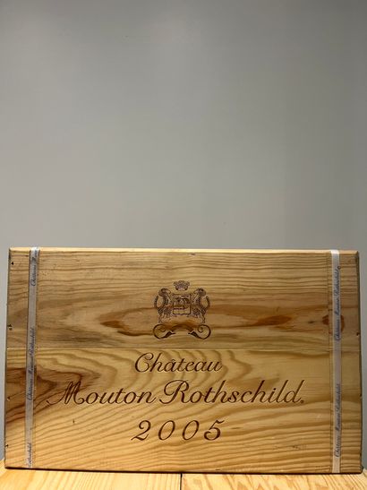 null 6 bottles CHATEAU MOUTON ROTSCHILD 2005 GCC1 Pauillac. Original wooden case