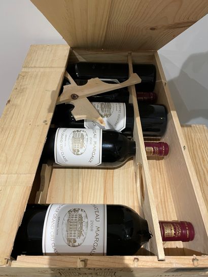 null 5 bottles CHATEAU MARGAUX 2008. Original wooden case (opened and broken).