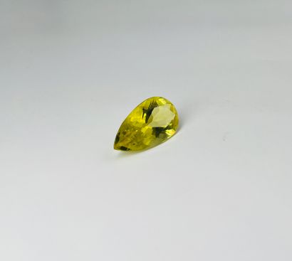 null Pear cut lemon quartz weighing 38.09 cts.