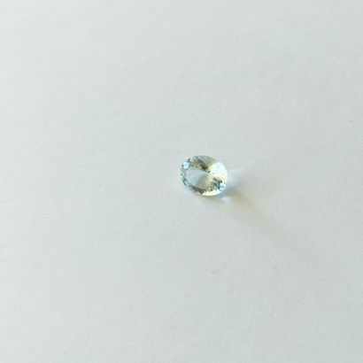 null Oval faceted aquamarine weighing 3.05 cts - Probable provenance BRAZIL - Unheated...