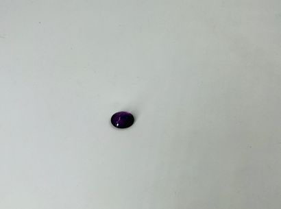 null Faceted oval amethyst weighing 3.96 cts, probably from Brazil.Dimensions: 1.2...