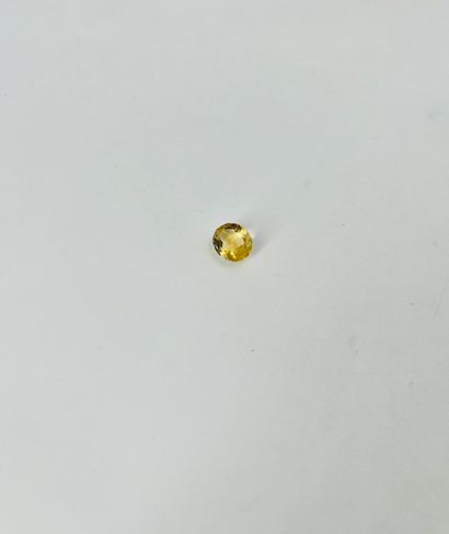 null Oval faceted citrine weighing 5.02 cts, probably from Brazil.Size: 1.2 x 1.0...