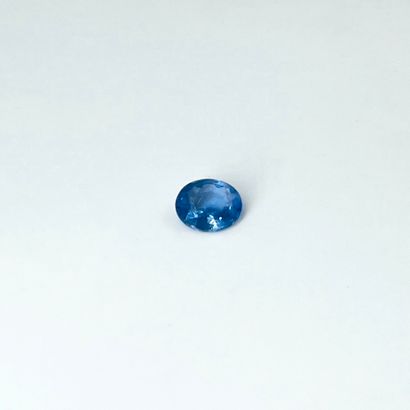 null Oval sapphire weighing 1.11 ct.