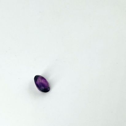 null Faceted oval amethyst weighing 3.96 cts, probably from Brazil.Dimensions: 1.2...