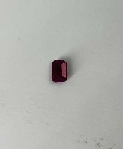 null Rectangular cut ruby weighing 2.27 cts. With its IGI certificate.