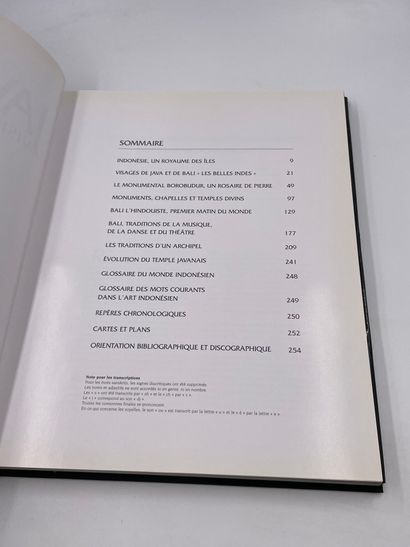 null 1卷："爪哇，巴厘岛，众神之岛的愿景"，照片由苏珊娜-海尔德拍摄，文本和传说由埃尔韦-博蒙特编写，赫尔梅出版社，1997年（精装，条件如新（书），封面...