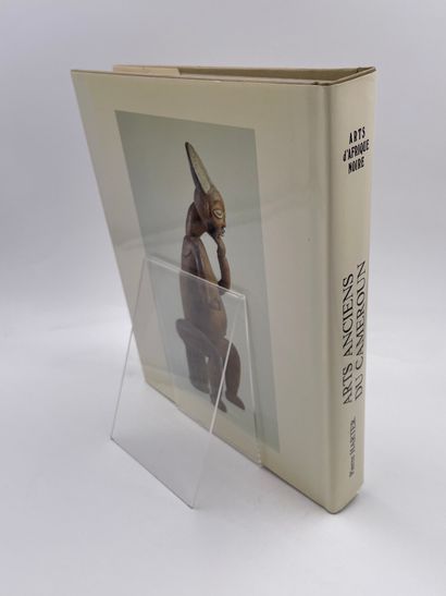 null 1 Volume : "Arts Anciens du Cameroun", Pierre Harter, Ed. Arts d'Afrique Noire,...