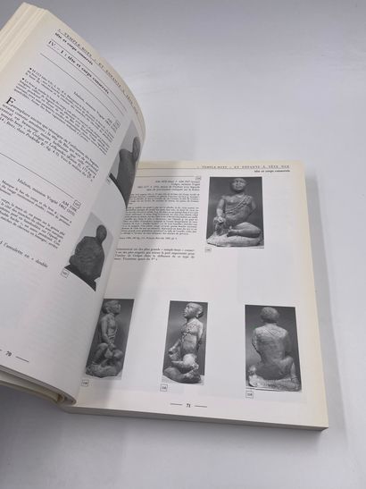 null 1 Volume : "Catalogue des Antiquités de Chypre, Sculptures", Antoine Hermary,...