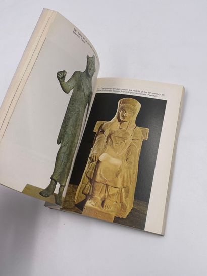 null 1 Volume : "Italian Sculpture, From Prehistory to the Etruscans", Massimo Carra,...